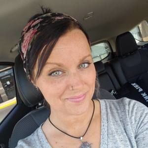 Meet your Posher, Pagee